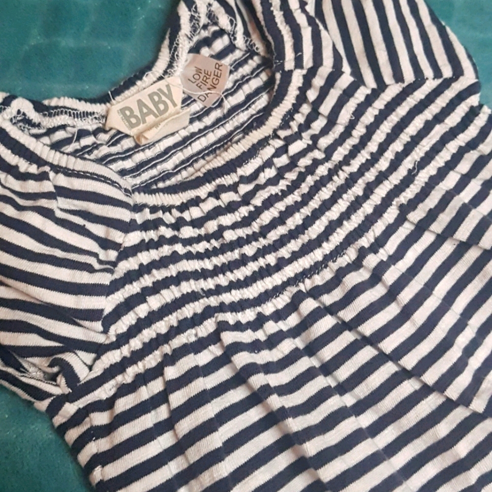 3/$30🌴Romper 12-18m